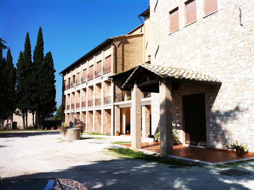 Assisi Garden Hotel ภายนอก รูปภาพ