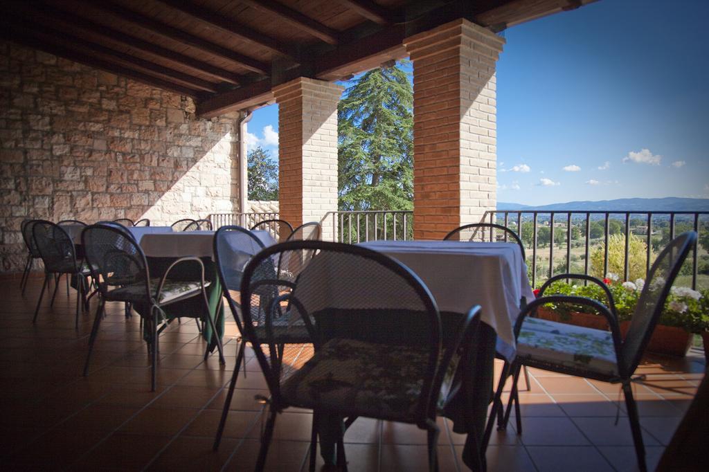 Assisi Garden Hotel ภายนอก รูปภาพ