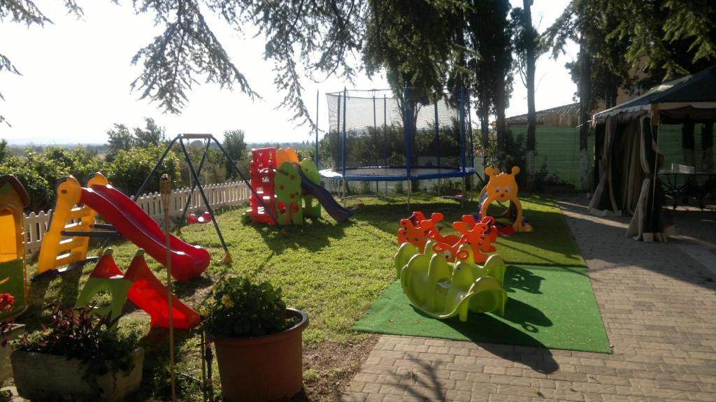 Assisi Garden Hotel ภายนอก รูปภาพ